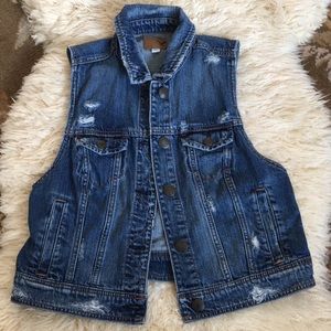 American eagle jean vest- large